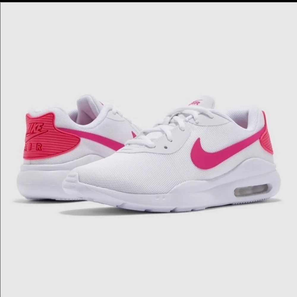 Nike Air Max Oketo